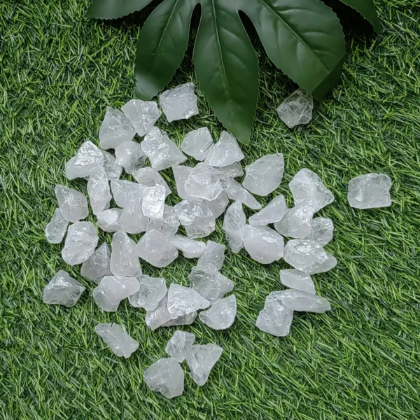 2-6cm Natural Clear Quartz Crystals and Stones Healing Crystal White Stone Yoga Decoracion Feng Shui 2-6cm Natural Clear Quartz Crystals and Stones Healing Crystal White Stone Yoga Decoracion Feng Shui