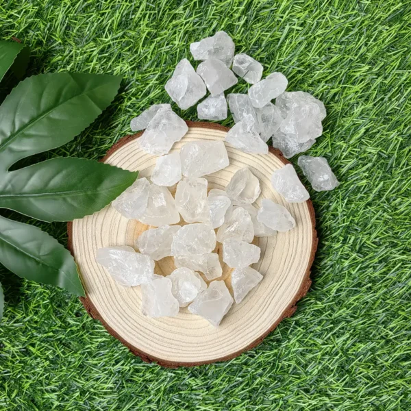 2-6cm Natural Clear Quartz Crystals and Stones Healing Crystal White Stone Yoga Decoracion Feng Shui 2-6cm Natural Clear Quartz Crystals and Stones Healing Crystal White Stone Yoga Decoracion Feng Shui