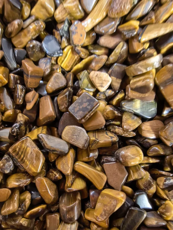 5-7mm Natural Gemstone Tiger Eye Quartz Tumbled Crystal Healing Stone Chips Gravel Bulk Wholesale for Home Fish Tank Decoration 5-7mm Natural Gemstone Tiger Eye Quartz Tumbled Crystal Healing Stone Chips Gravel Bulk Wholesale for Home Fish Tank Decoration