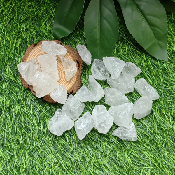 2-6cm Natural Clear Quartz Crystals and Stones Healing Crystal White Stone Yoga Decoracion Feng Shui 2-6cm Natural Clear Quartz Crystals and Stones Healing Crystal White Stone Yoga Decoracion Feng Shui