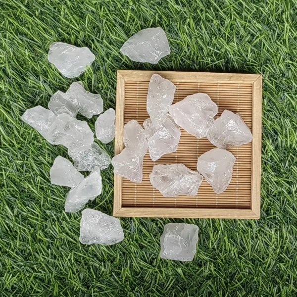 2-6cm Natural Clear Quartz Crystals and Stones Healing Crystal White Stone Yoga Decoracion Feng Shui 2-6cm Natural Clear Quartz Crystals and Stones Healing Crystal White Stone Yoga Decoracion Feng Shui